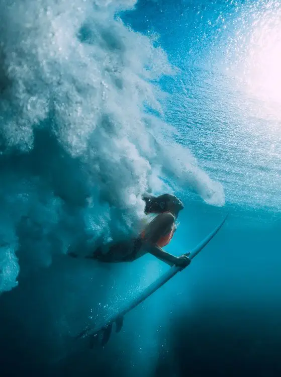 Surfing Lombok